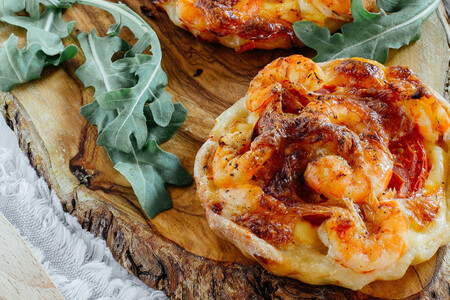 Mini pizzas de langostinos